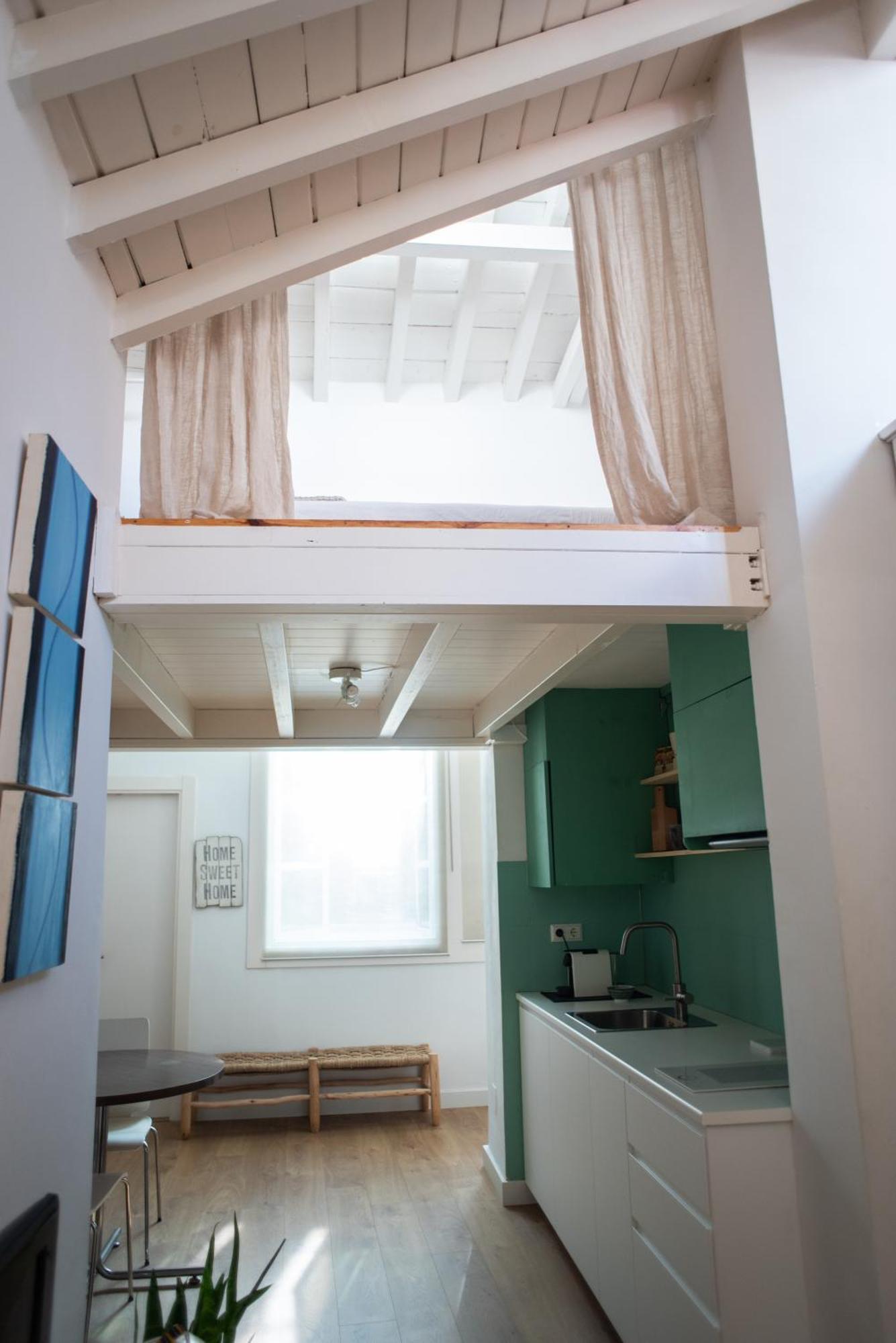 Cozy & Quiet Apartment In The Center 말라가 외부 사진